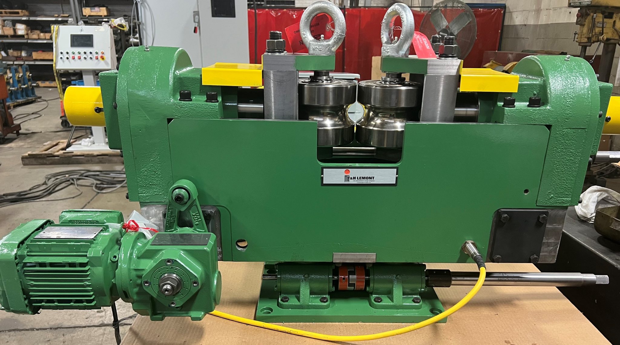 T&H Lemont Ships New Model 280/6 Motorized Seam Orientation Unit T&H